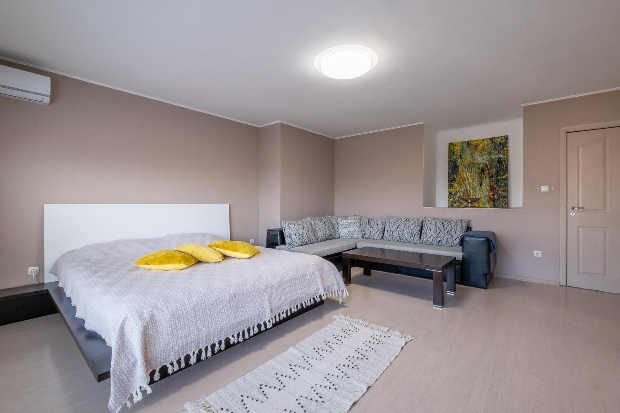 Marvellous / Roof Terrace / 2bdr / 2bth Appartement Sofia